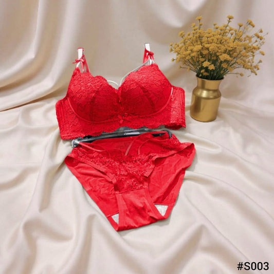 Elegant Lace Padded Bra & Panty Set