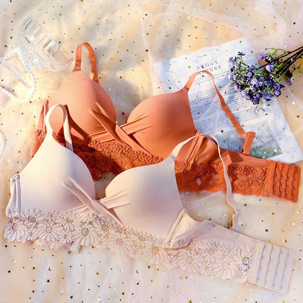 Ladies Imported Pack Of 2 Non Wired Pushup Bras