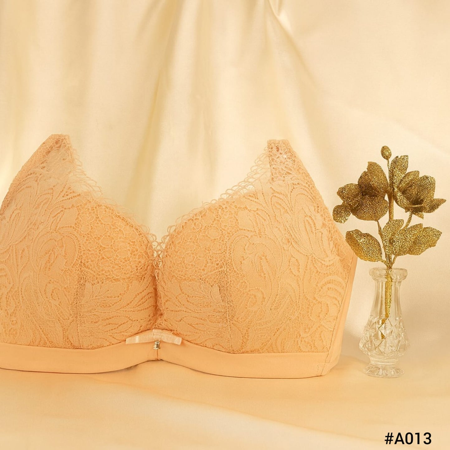 Imported Elegant Lace Full-Coverage Bra – Comfort & Style
