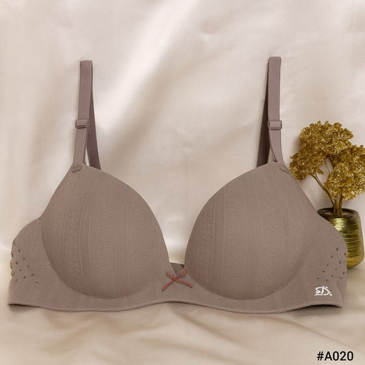 HighQuality Seamless Double Padded Bra