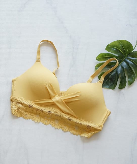 Ladies Imported Pack Of 2 Non Wired Pushup Bras